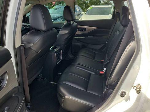 Used 2018 Nissan Murano SL w/ Midnight Edition Package AWD/4WD image 12