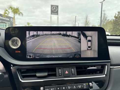 Used 2022 Lexus ES 350 Ultra Luxury image 25