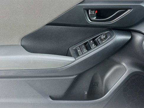 Certified 2024 Subaru Crosstrek 2.0i Premium image 16