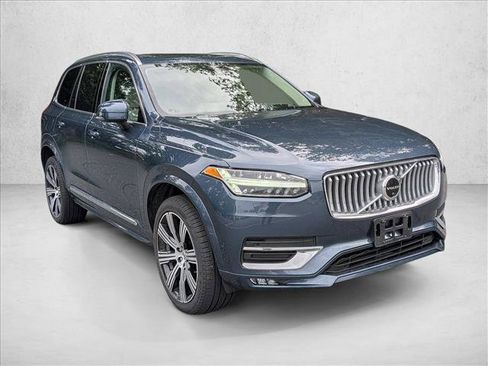 Used 2023 Volvo XC90 B6 Ultimate AWD/4WD image 3