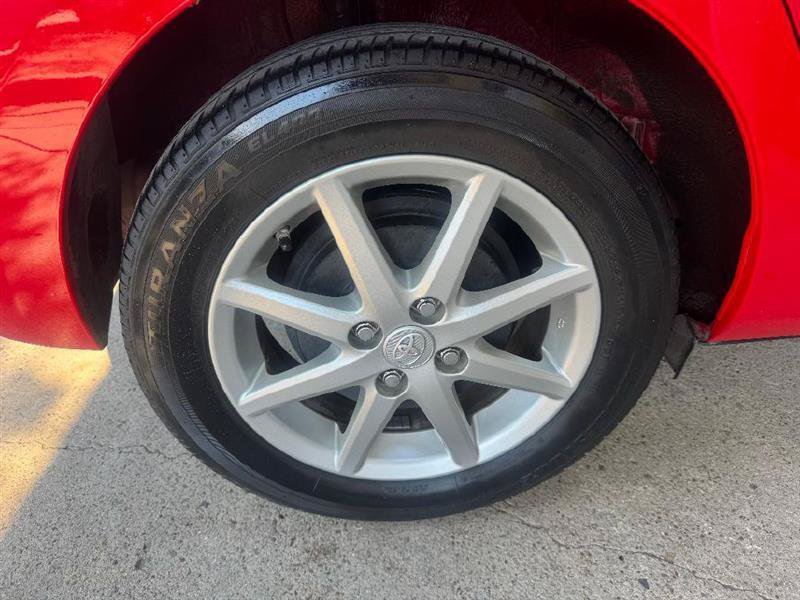 Used 2012 Toyota Prius C Three FWD image 18