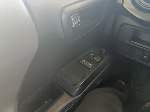 Used 2019 Toyota Tacoma SR w/ SX Package image 23