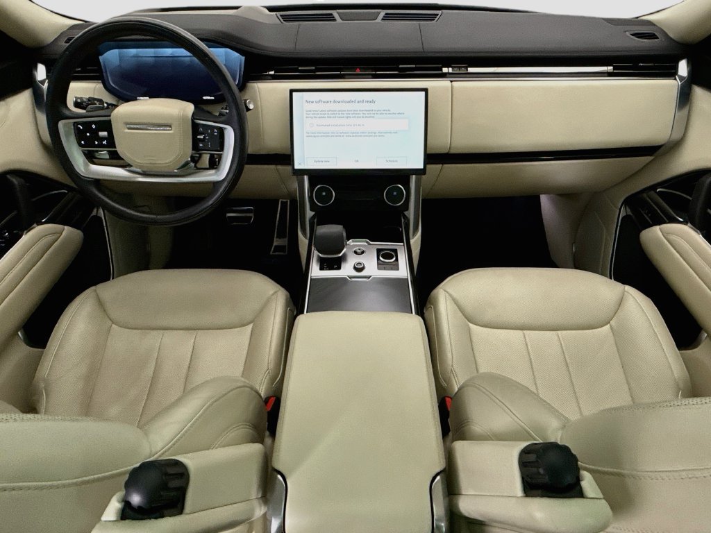 Used 2023 Land Rover Range Rover SE AWD/4WD image 13