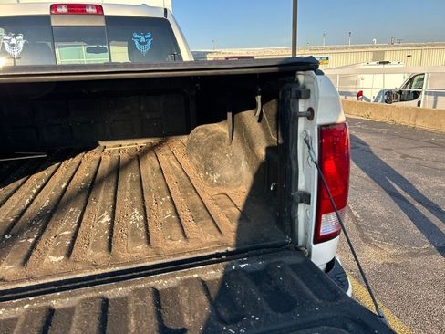 Used 2009 Dodge Ram 1500 Truck Sport AWD/4WD image 18