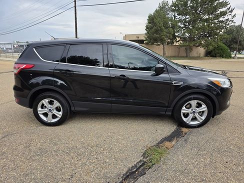 Used 2015 Ford Escape SE FWD image 9