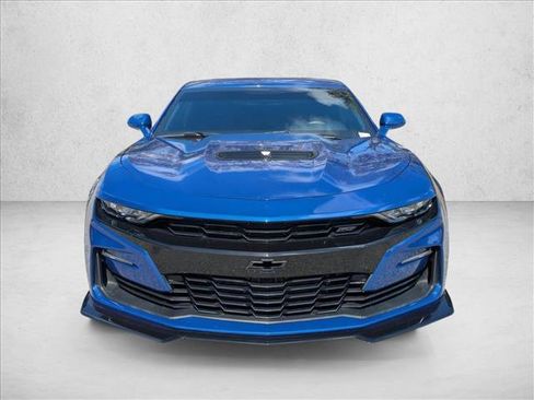 Used 2019 Chevrolet Camaro SS image 2