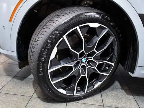 Used 2026 BMW X7 M60i AWD/4WD image 7
