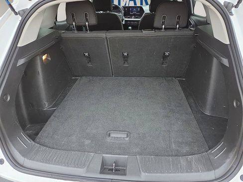 Used 2024 Chevrolet Trax LS image 18