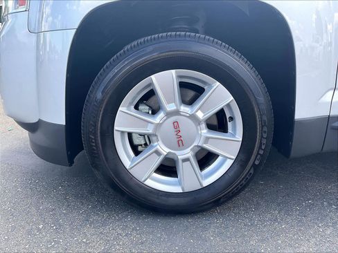 Used 2013 GMC Terrain SLE FWD image 11