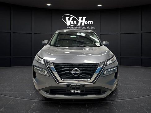 Used 2023 Nissan Rogue SV image 8