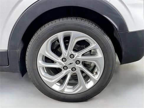 Used 2023 Chevrolet Bolt EUV LT w/ Driver Confidence Package image 30