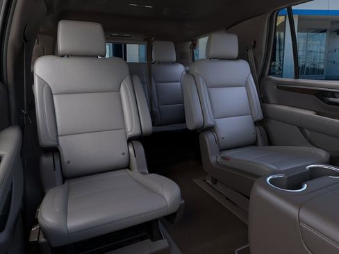 New 2026 Chevrolet Tahoe LT w/ Comfort Package AWD/4WD image 17