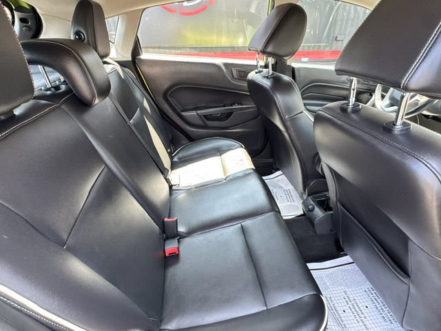 Used 2013 Ford Fiesta Titanium w/ Black Sport Appearance Pkg FWD image 21