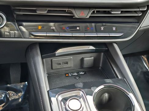 New 2026 Buick Envision Avenir image 24