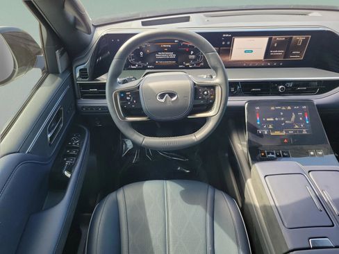 Certified 2026 INFINITI QX80 4WD w/ Sport Exterior Package image 5