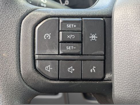 Used 2021 Ford F150 XLT image 22