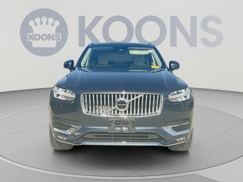 Certified 2024 Volvo XC90 B6 Plus w/ Protection Package Premier AWD/4WD image 11