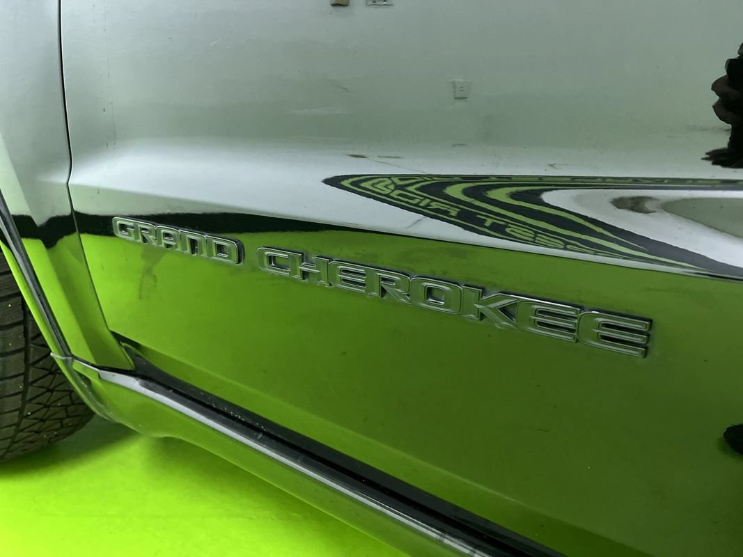 Used 2021 Jeep Grand Cherokee Laredo X AWD/4WD image 14
