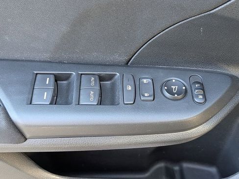 Used 2018 Honda Civic EX image 5