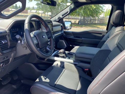 Used 2025 Ford F150 Raptor AWD/4WD image 10