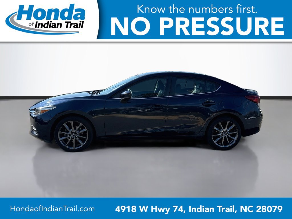 Used 2018 MAZDA MAZDA3 Touring FWD image 4