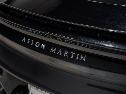 Used 2019 Aston Martin DBS Superleggera image 17