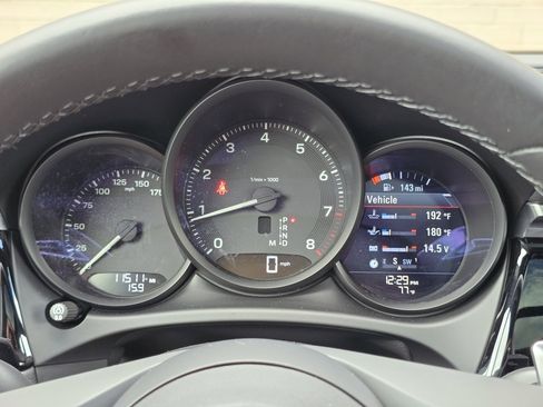 Certified 2024 Porsche Macan image 46