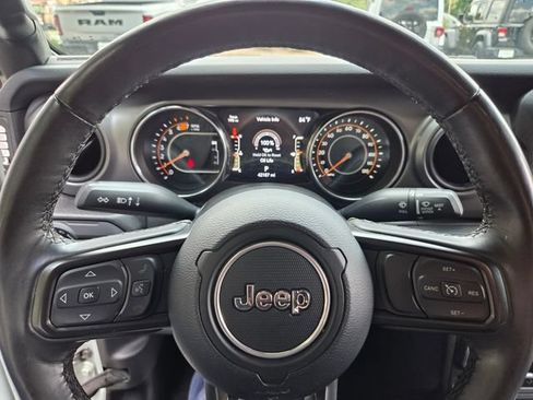 Used 2023 Jeep Wrangler Unlimited Sport AWD/4WD image 23