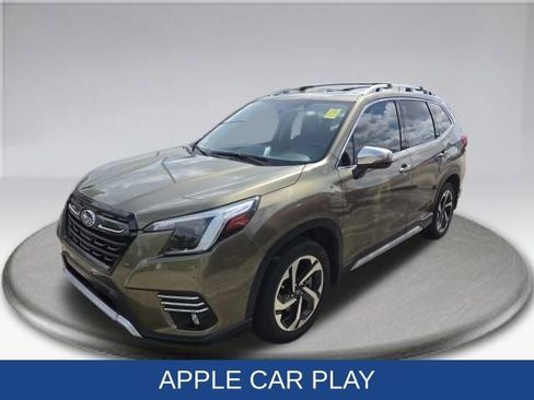 Used 2023 Subaru Forester Touring AWD/4WD image 14