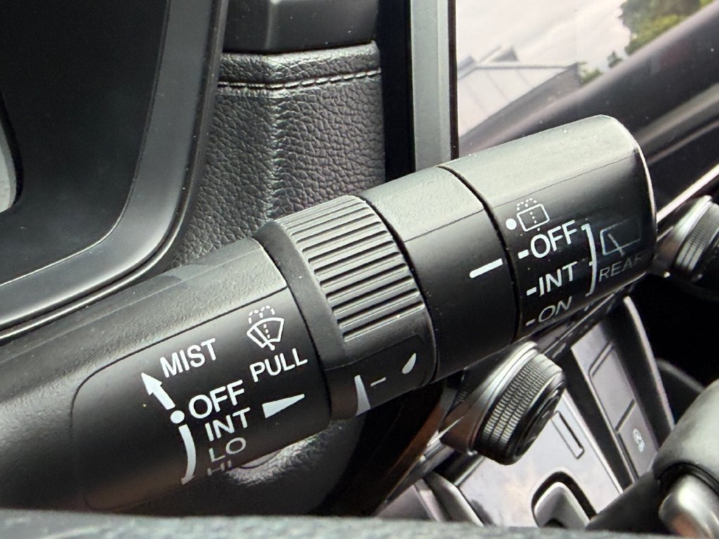Used 2021 Honda CR-V Special Edition image 28