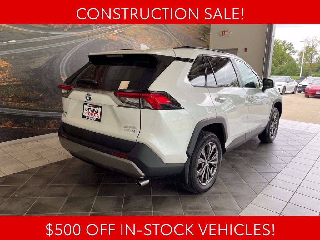 Used 2024 Toyota RAV4 Limited w/ Advanced Technology Package AWD/4WD image 6