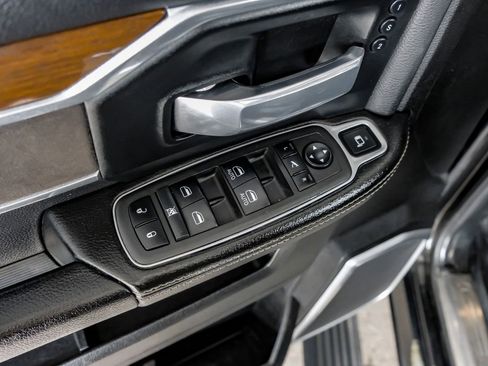 Used 2022 RAM 3500 Laramie image 45