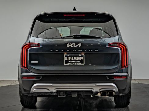 Used 2022 Kia Telluride EX w/ Towing Package AWD/4WD image 6
