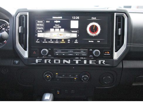 Used 2025 Nissan Frontier SV RWD image 23