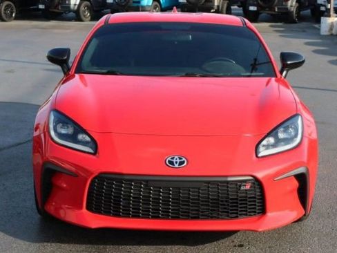 Used 2022 Toyota GR86 Premium w/ ALL Weather Mat Package (TMS) RWD image 11