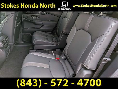Certified 2025 Honda Pilot EX-L image 17