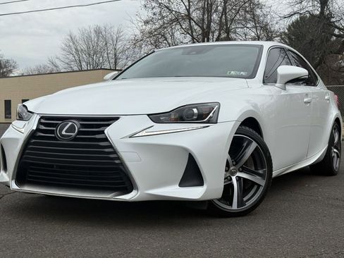 Used 2017 Lexus IS 300 AWD image 1