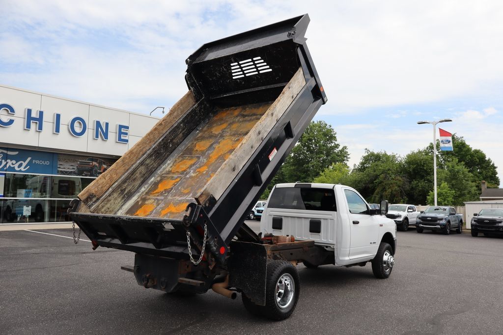 Used 2021 RAM 3500 Tradesman w/ Chrome Appearance Group RWD image 20