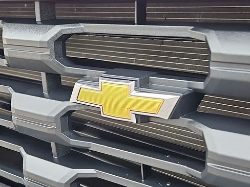 Certified 2023 Chevrolet Silverado 2500 Custom w/ Custom Convenience Package AWD/4WD image 34