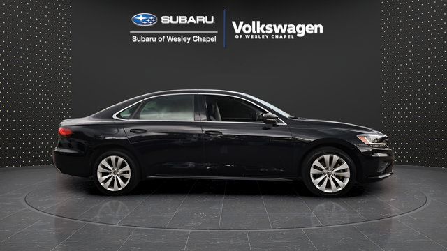 Used 2020 Volkswagen Passat 2.0T SEL FWD image 9