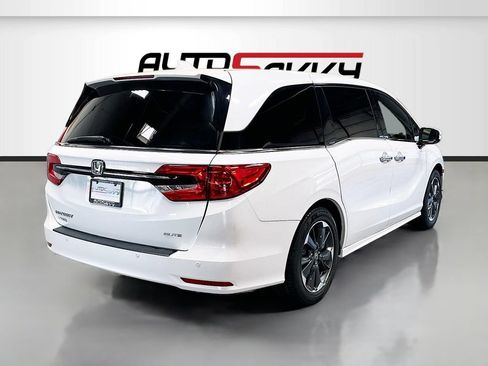 Used 2022 Honda Odyssey Elite image 7