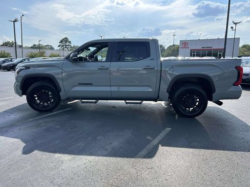 Used 2025 Toyota Tundra SR5 w/ SR5 Premium Package RWD image 6