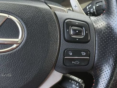 Used 2016 Lexus RC 350 RWD image 17
