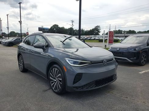 Used 2024 Volkswagen ID.4 S RWD image 3