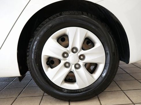 Used 2018 Kia Forte LX w/ LX Popular Package image 49