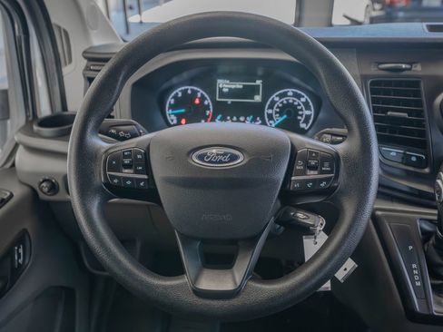 Used 2025 Ford Transit 250 Low Roof w/ Exterior Upgrade Package RWD image 8