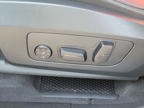 Used 2025 BMW X1 xDrive28i image 22