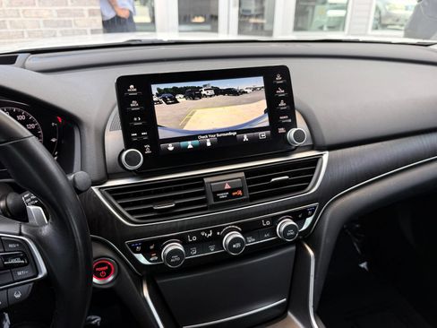 Used 2021 Honda Accord Touring image 44