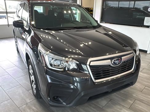 Used 2019 Subaru Forester Premium w/ Popular Package #1 AWD/4WD image 7