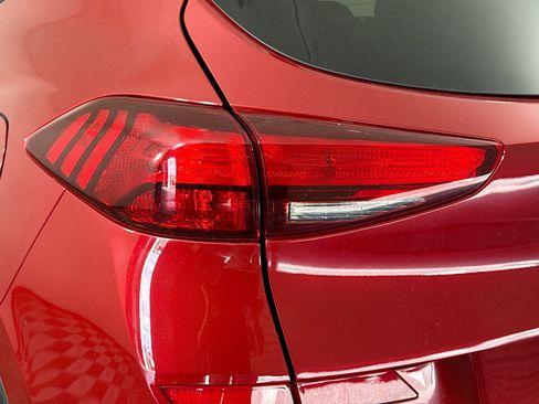 Used 2021 Hyundai Tucson SE image 35